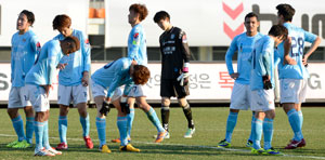 대표 이미지: 울산 K리그1 최종전 패배에도 잔류, 대구 강등 확정