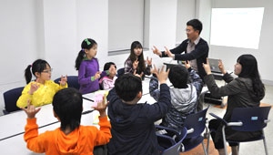 특수과학 문화교육 인력양성사업단에 참여하는 특수교육과 실습 장면.