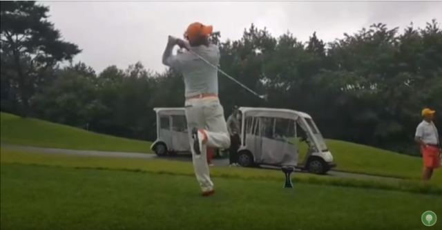 최호성 골퍼의 낚시꾼 스윙. 유튜브 캡처