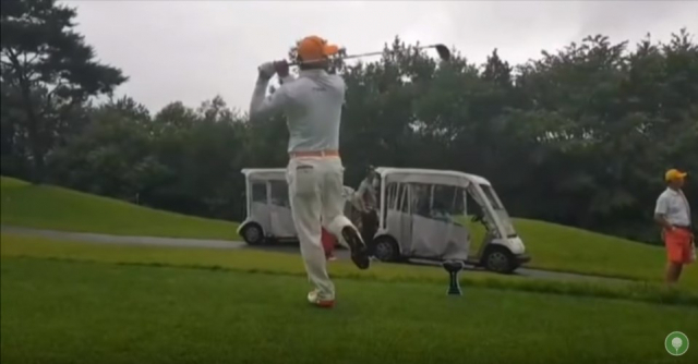 최호성 골퍼의 낚시꾼 스윙. 유튜브 캡처