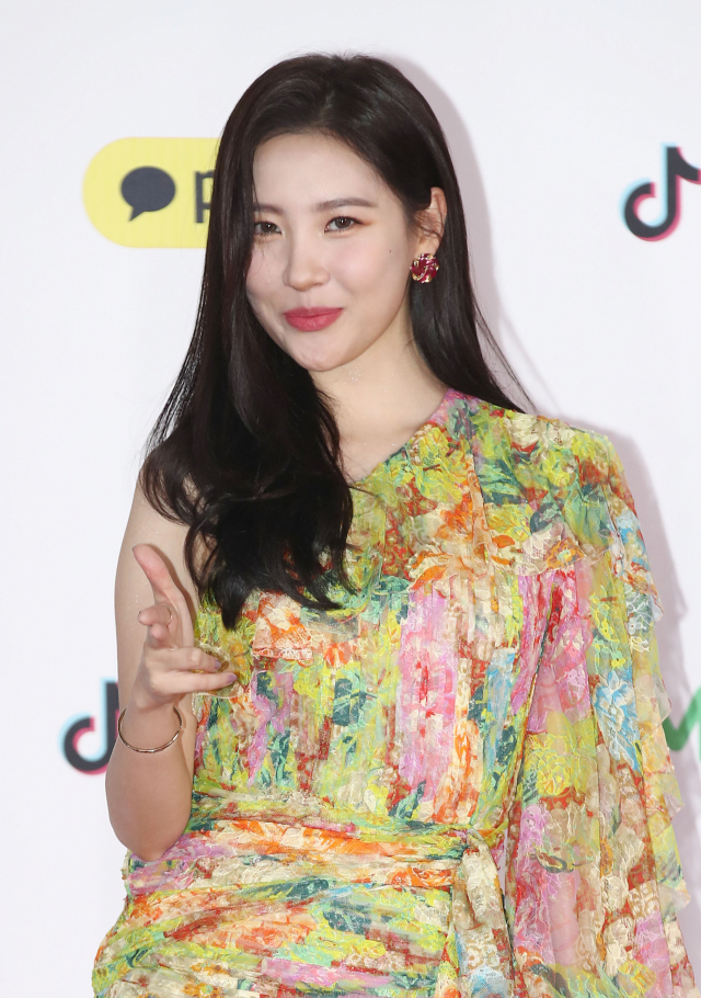 가수 선미가 25일 오후 서울 구로구 고척돔에서 열린 