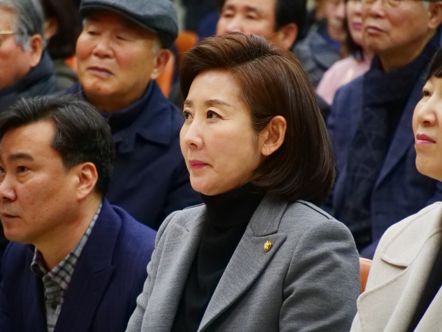 나경원 자유한국당 전 원내대표가 4일 오후 대구 달서구청서 열린 강효상 의정보고회에 참석했다. 안성완 영상기자 asw0727@imaeil.com