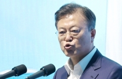 문재인 대통령이 6일 오후 울산광역시 남구 3D프린팅 지식산업센터에서 열린 