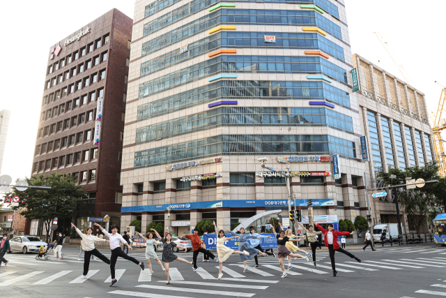 제16회 DIMF 부대행사로 진행된 딤프린지(로드 뮤지컬) 모습. DIMF 제공