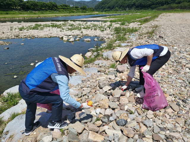 지난 5일 한국수력원자력㈜ 청송양수발전소 사회봉사단이 